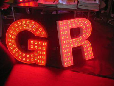 阜宁县LED发光字常见的安装误区。